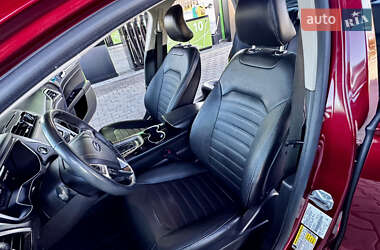 Седан Ford Fusion 2015 в 
