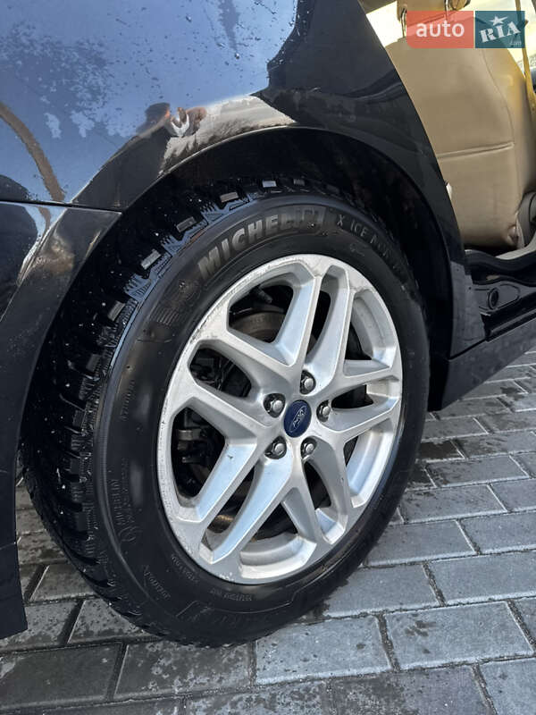 Седан Ford Fusion 2013 в Золочеве фото 13 Седан Ford Fusion 2013 в Золочеве