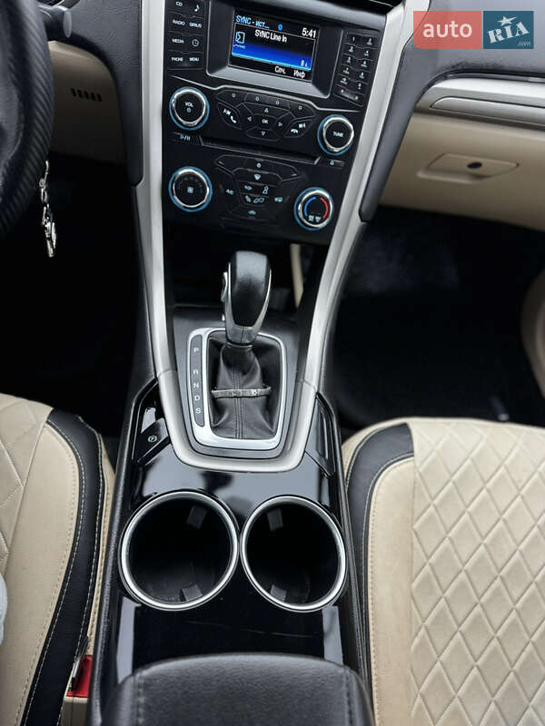 Седан Ford Fusion 2013 в Золочеве фото 15 Седан Ford Fusion 2013 в Золочеве