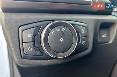 Седан Ford Fusion 2015 в 