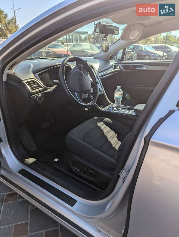 Седан Ford Fusion 2016 в Харкові