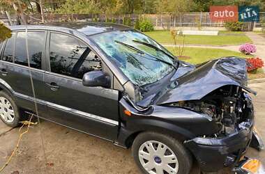 Хэтчбек Ford Fusion 2010 в 