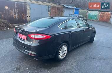 Седан Ford Fusion 2013 в Києві