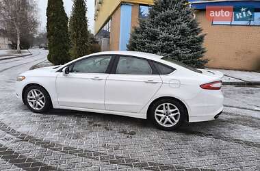 Седан Ford Fusion 2015 в Харькове