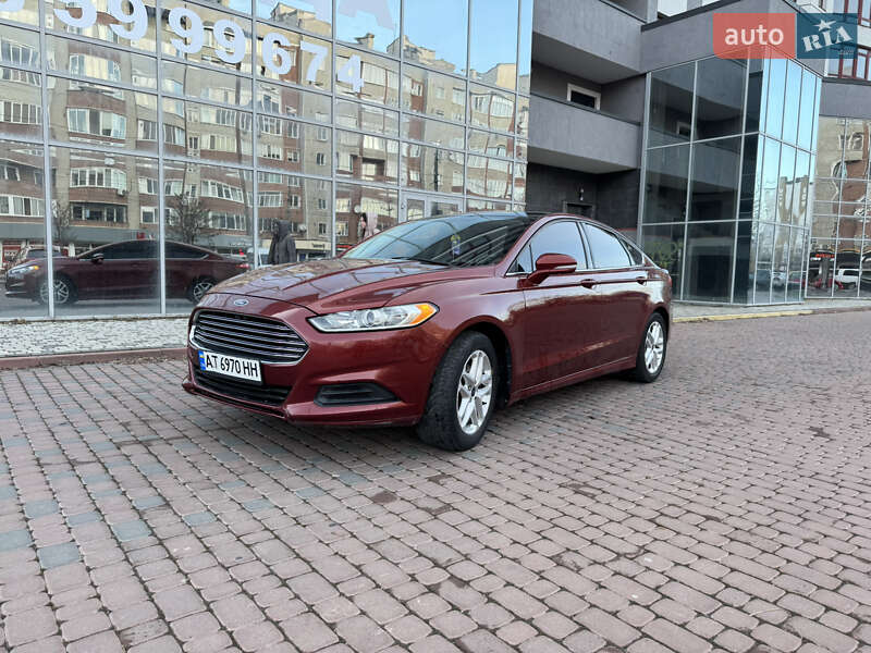 Седан Ford Fusion 2013 в Івано-Франківську
