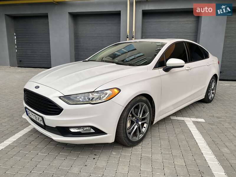 Седан Ford Fusion 2016 в Виннице