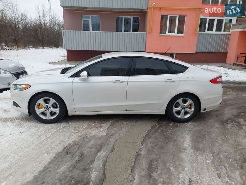 Седан Ford Fusion 2015 в Полтаве