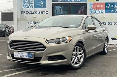 Седан Ford Fusion 2014 в Києві