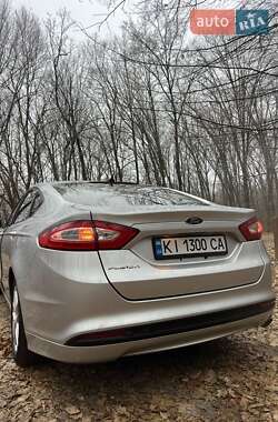 Седан Ford Fusion 2013 в Вінниці