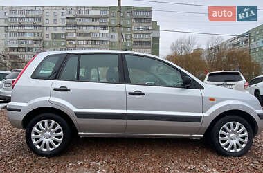 Хетчбек Ford Fusion 2008 в Сумах