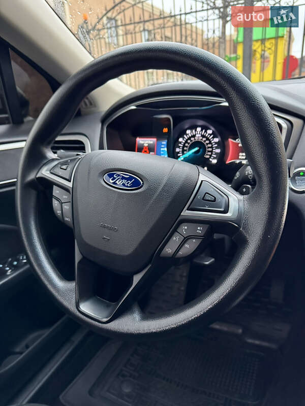 Седан Ford Fusion 2017 в Киеве