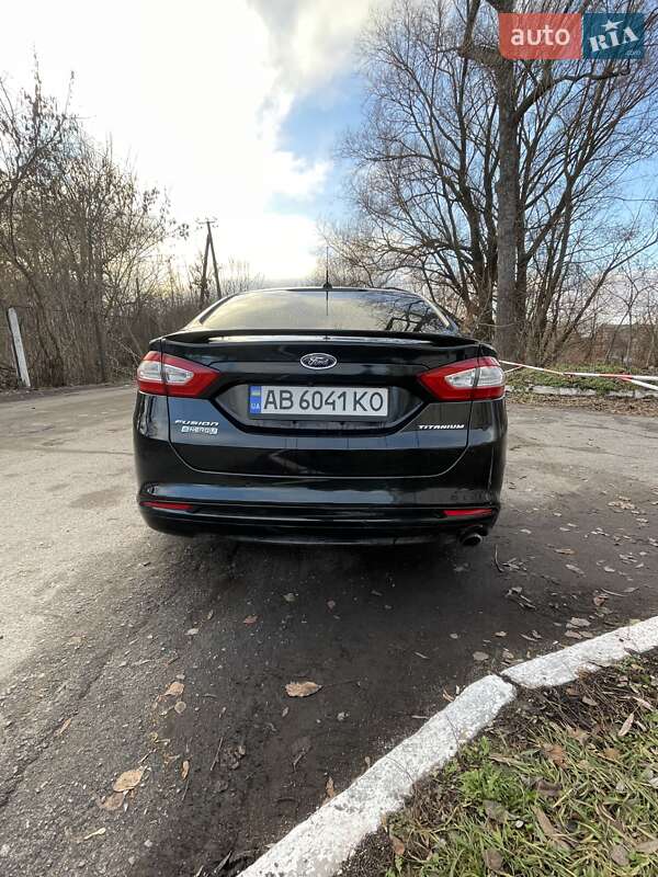 Седан Ford Fusion 2014 в Казатине