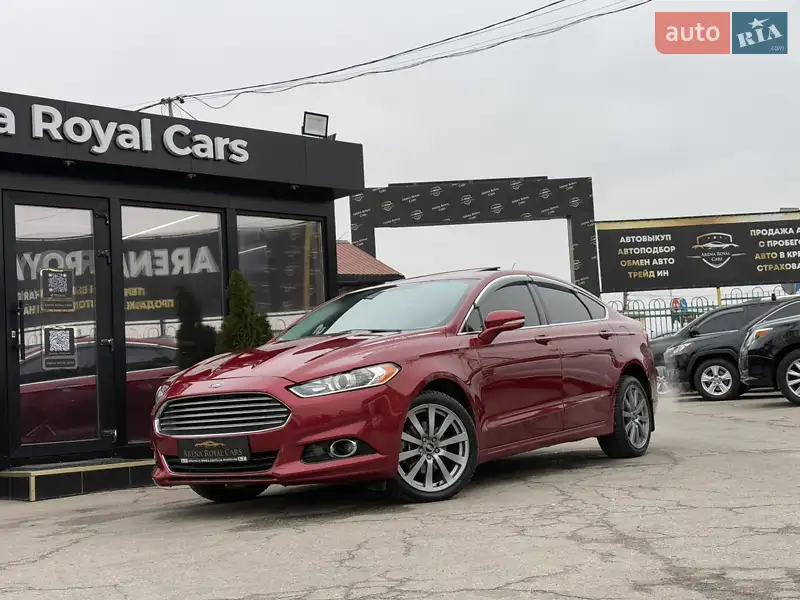 Седан Ford Fusion 2013 в 