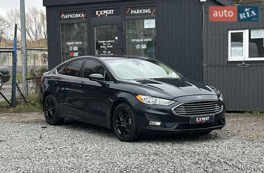 Седан Ford Fusion 2020 в Львові