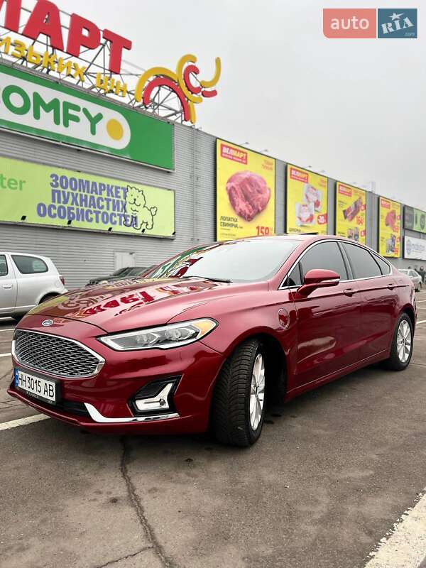 Седан Ford Fusion 2018 в Харькове