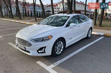 Седан Ford Fusion 2018 в Киеве