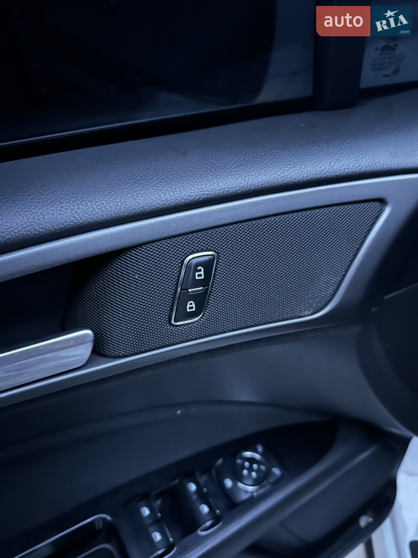 2013 Ford Fusion - мініатюра 8