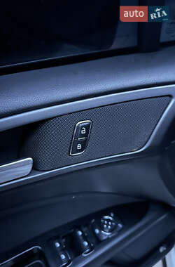 Седан Ford Fusion 2013 в 