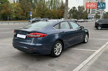 Седан Ford Fusion 2019 в Дніпрі