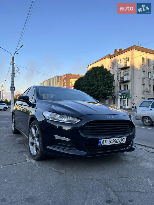 Седан Ford Fusion 2014 в Дніпрі