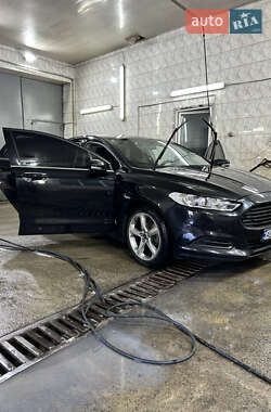 Седан Ford Fusion 2014 в Днепре