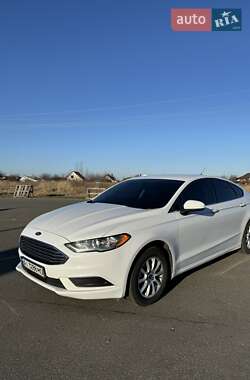 Седан Ford Fusion 2018 в 