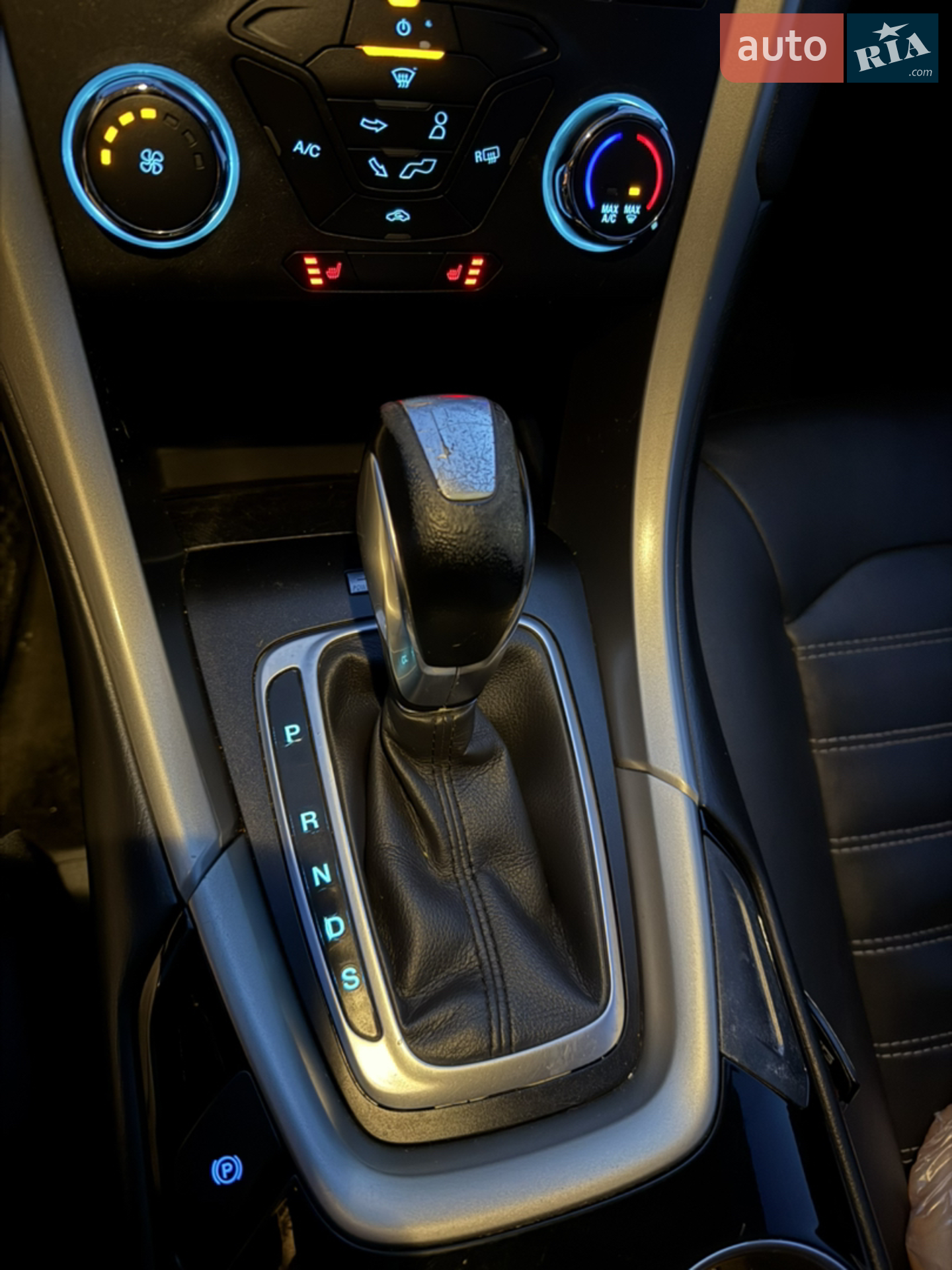2014 Ford Fusion - мініатюра 16
