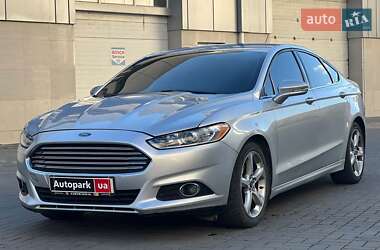 Седан Ford Fusion 2015 в Одесі