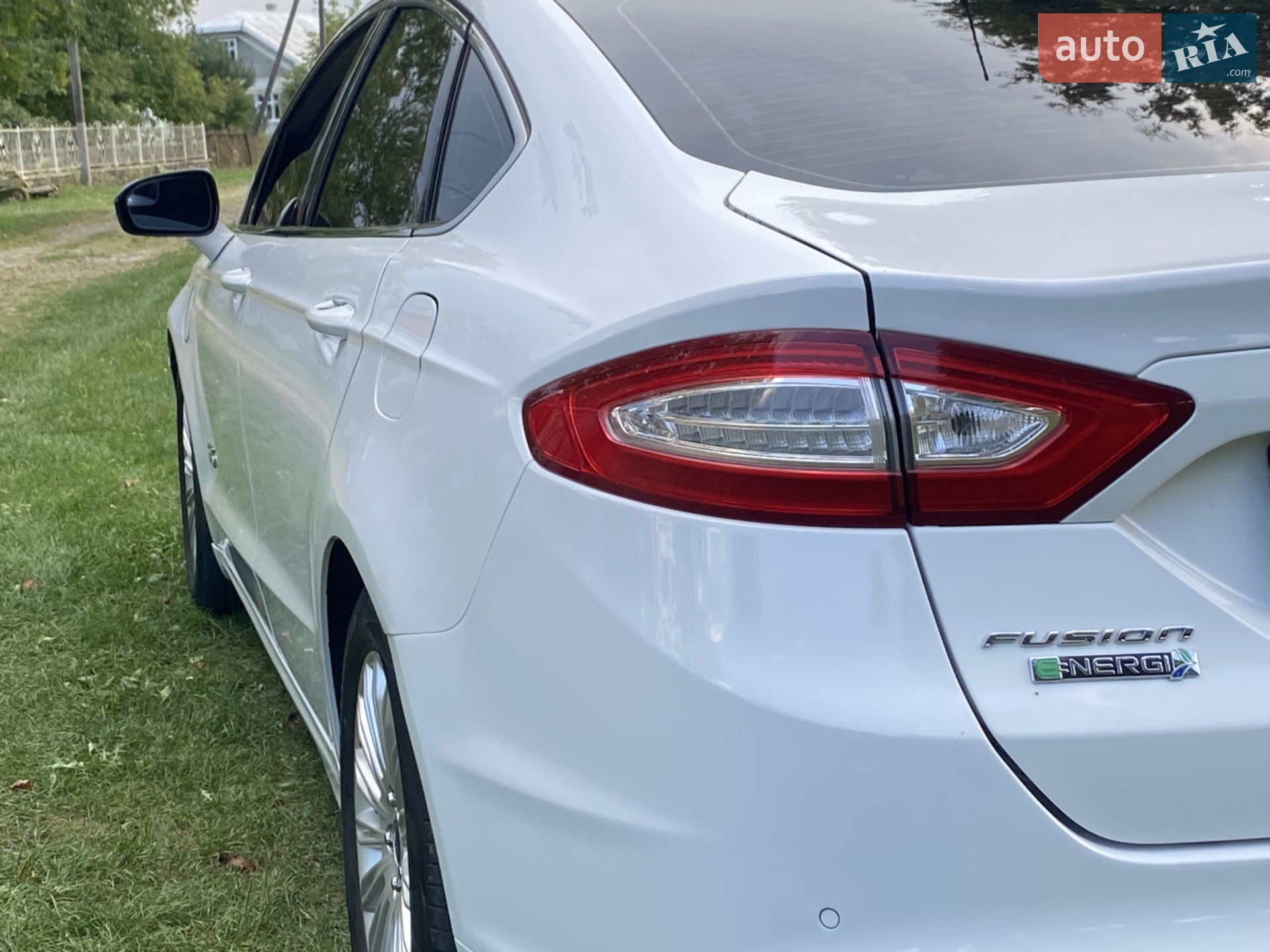 2014 Ford Fusion - мініатюра 28