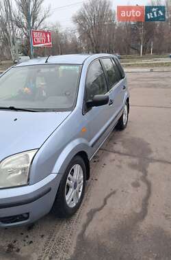 Хетчбек Ford Fusion 2004 в 