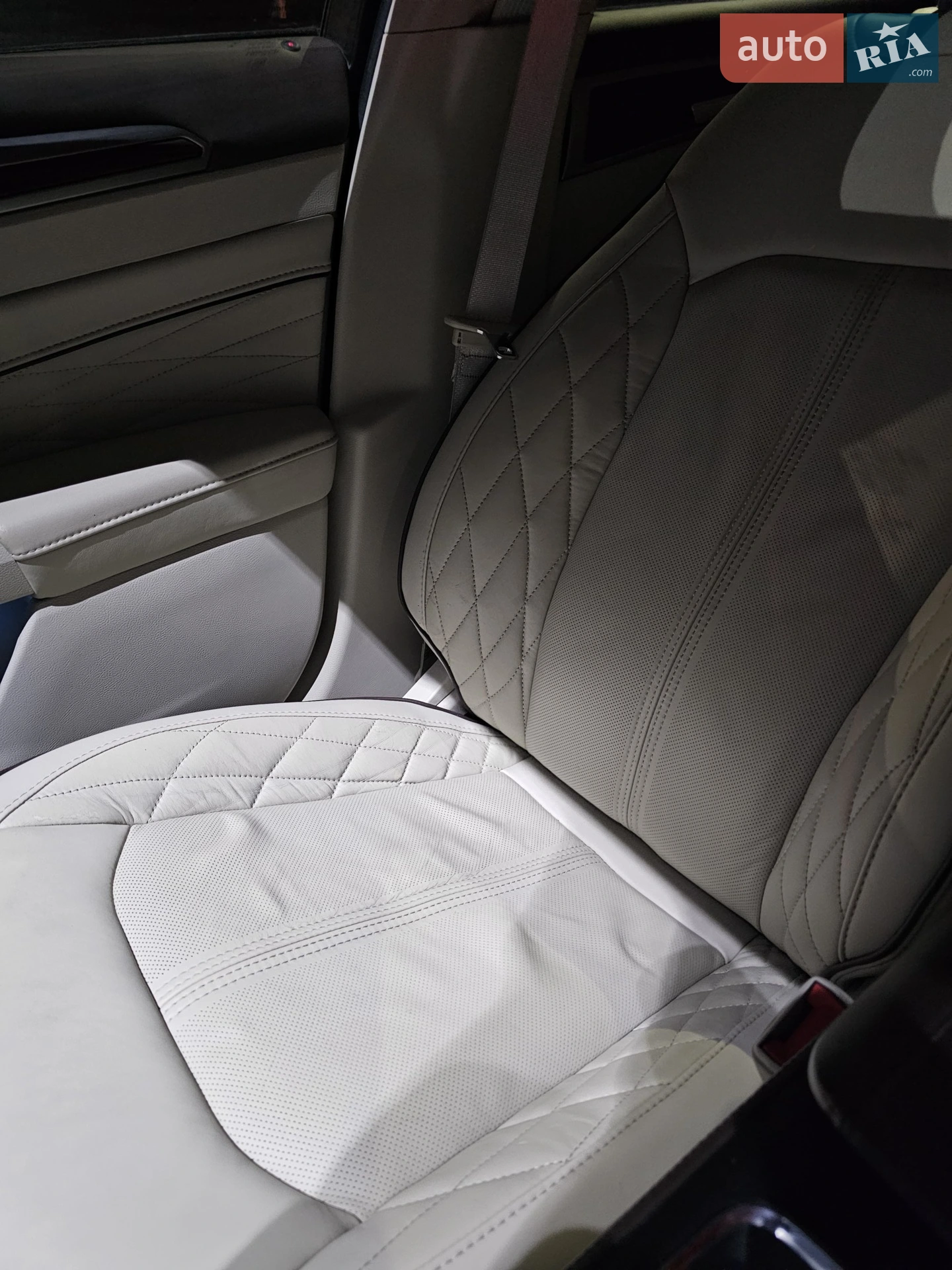 2016 Ford Fusion - мініатюра 53