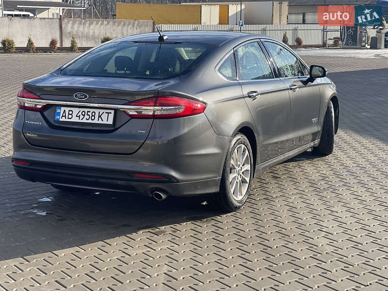 Седан Ford Fusion 2018 в Вапнярці