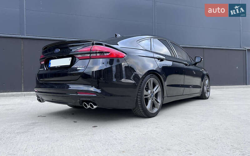 Седан Ford Fusion 2016 в Киеве