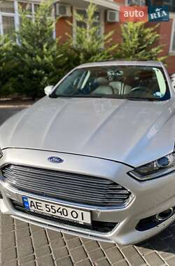 Седан Ford Fusion 2014 в Одесі