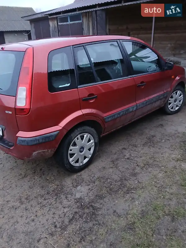 Хэтчбек Ford Fusion 2007 в 
