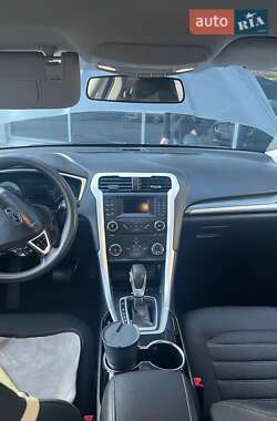 Седан Ford Fusion 2014 в Одесі