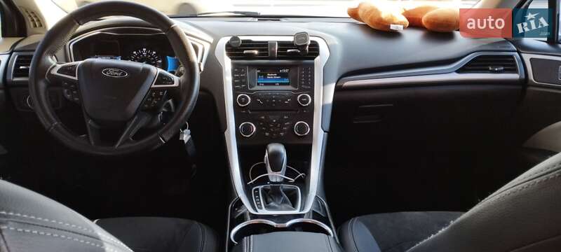 Седан Ford Fusion 2014 в Днепре