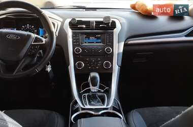 Седан Ford Fusion 2014 в Днепре