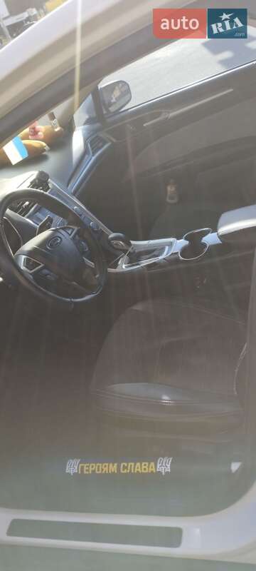 Седан Ford Fusion 2014 в Днепре