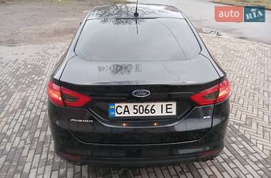 Седан Ford Fusion 2013 в Миколаєві