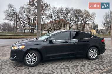 Седан Ford Fusion 2013 в Миколаєві