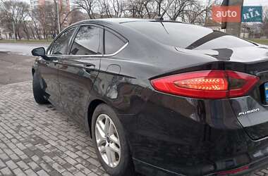 Седан Ford Fusion 2013 в Миколаєві