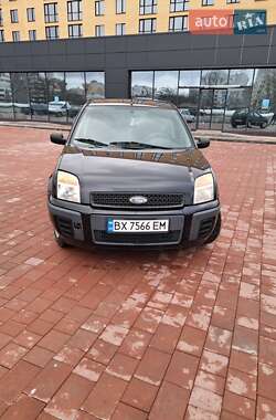 Хэтчбек Ford Fusion 2009 в 