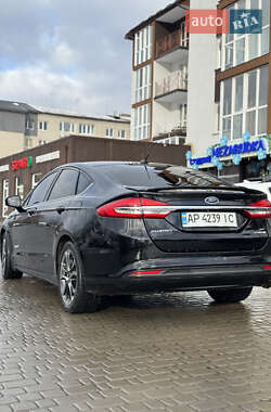 Седан Ford Fusion 2018 в Ковелі