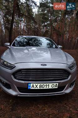 Седан Ford Fusion 2013 в 