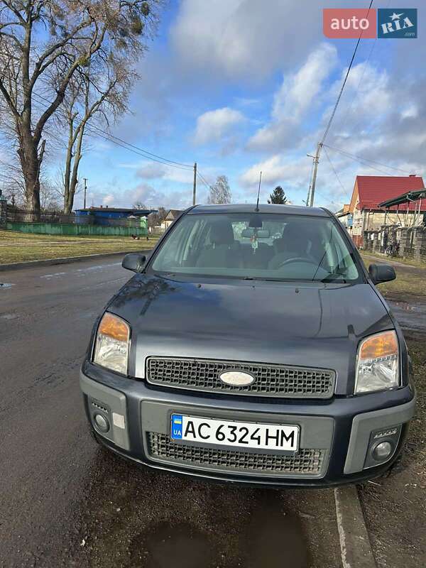 Седан Ford Fusion 2008 в Луцьку