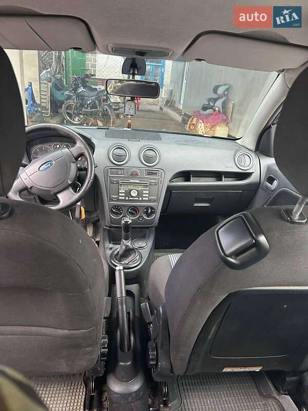 Седан Ford Fusion 2008 в Луцьку