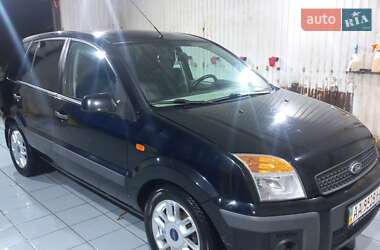 Хетчбек Ford Fusion 2008 в Києві