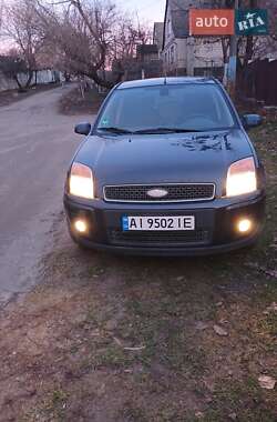 Хетчбек Ford Fusion 2006 в Боровій