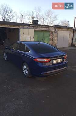 Седан Ford Fusion 2015 в Дніпрі